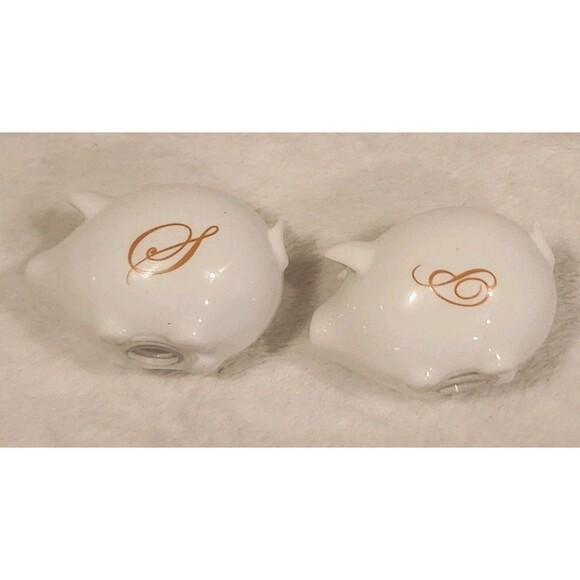 Ceramic Pig Salt & Pepper Shakers Small White With Gold Monogram - Picture 1 of 5